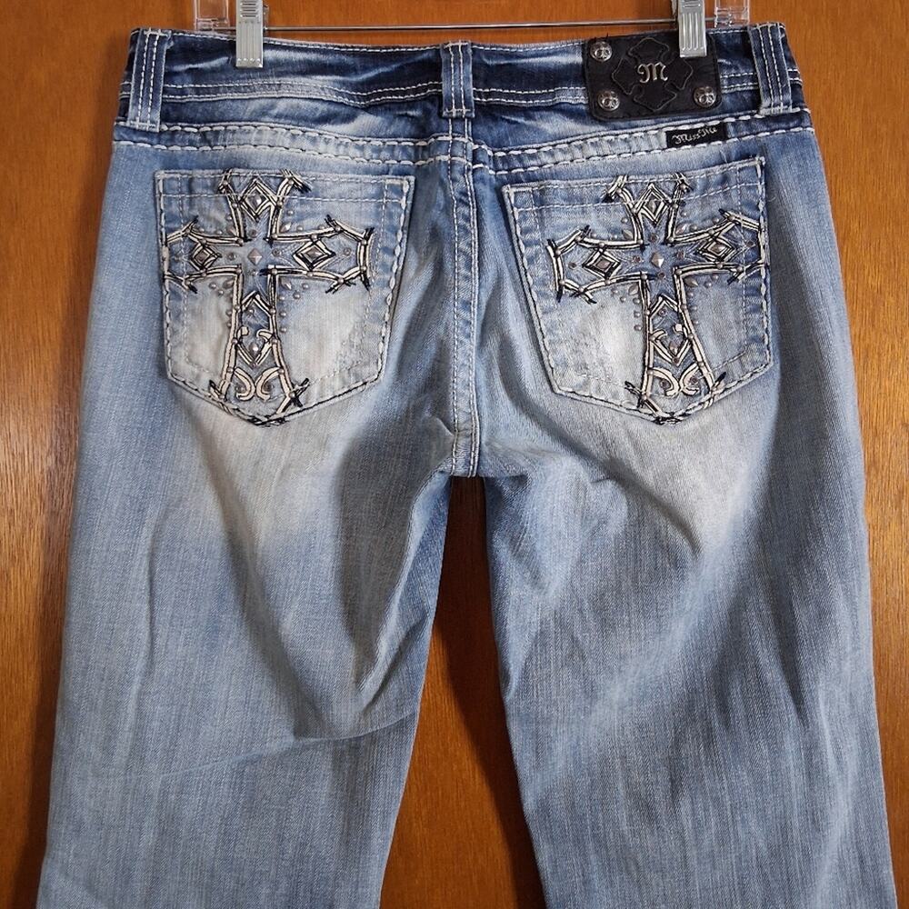 Miss Me Embellished Stud Cross Bootcut Jeans Size 31 - Picture 4 of 8